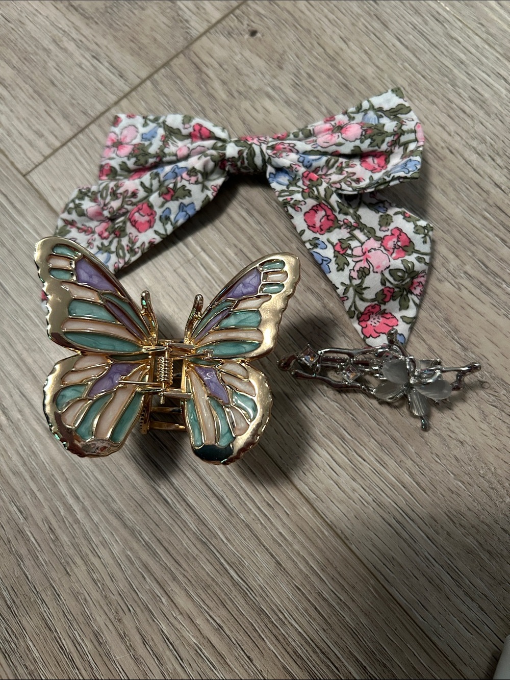 Floral Bow & Pastel Enamel Butterfly Hair Clip Set - Picture 1 of 1